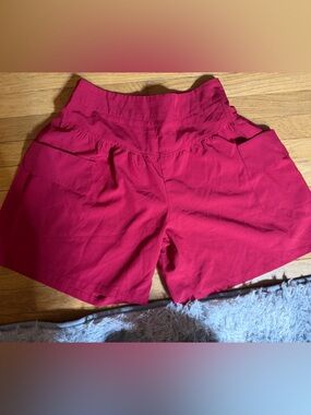 High-Waist Women’s Red Cargo Athletic Shorts
